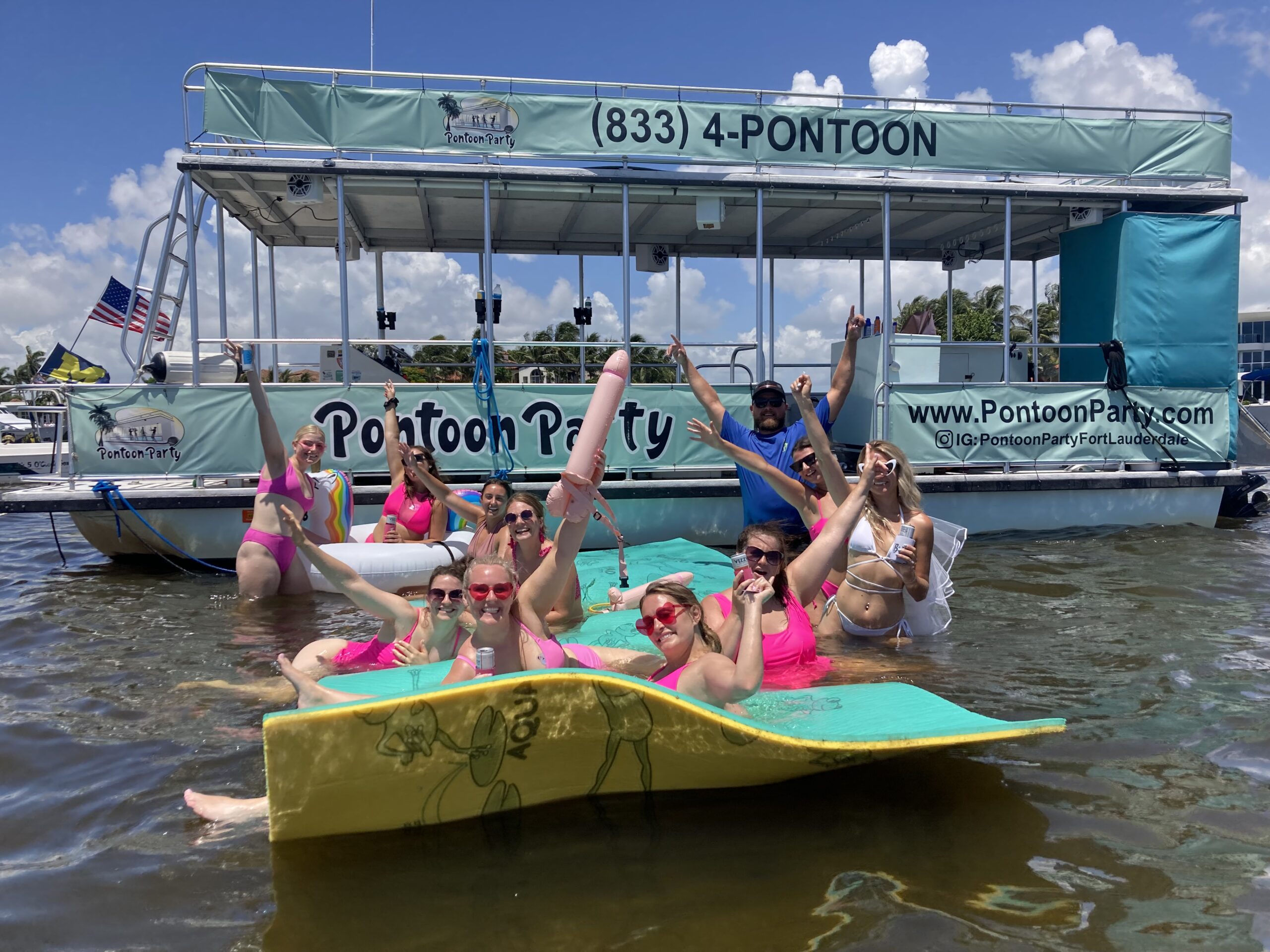 pontoon cheap party boat rentals